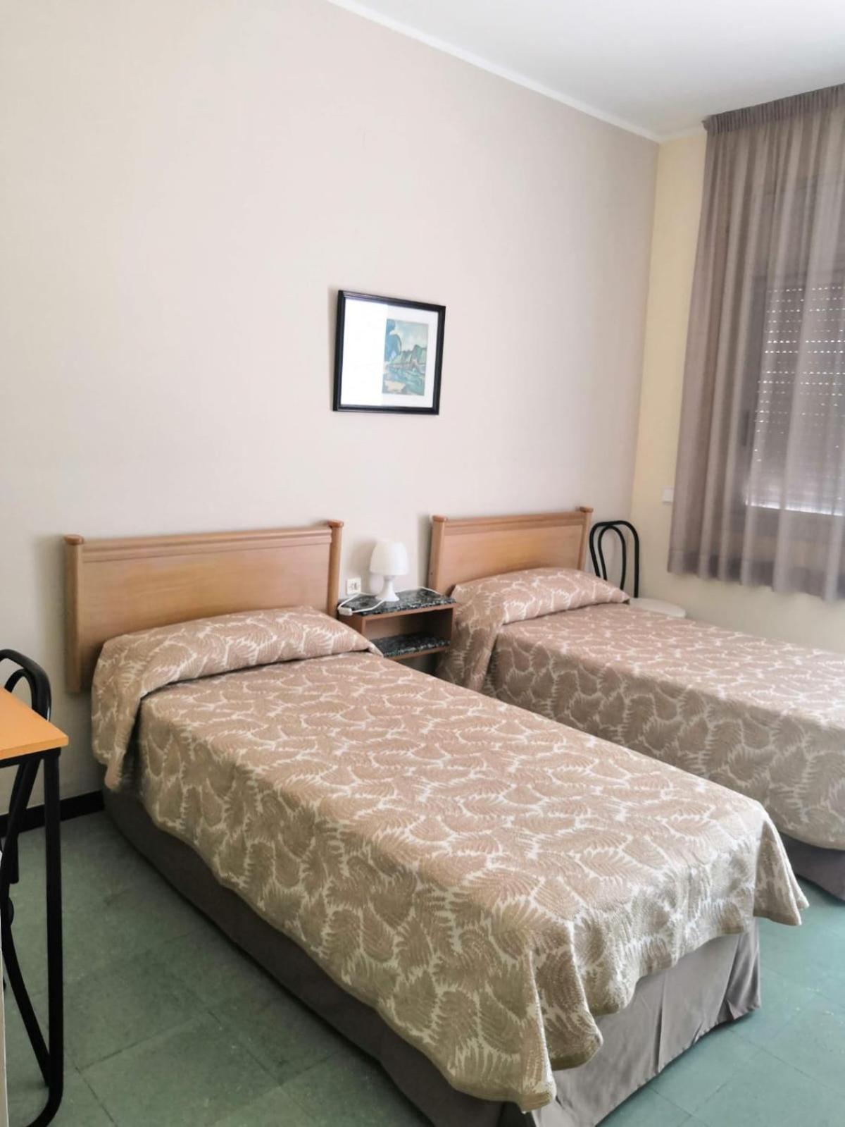Guest house Torre Mar 3*